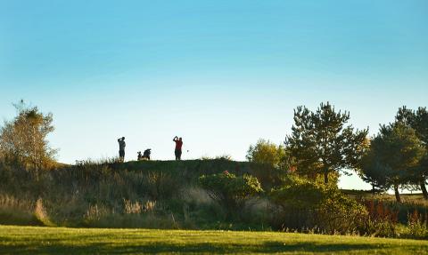 15th tee - out of bounds left so don't try and hug this side too much