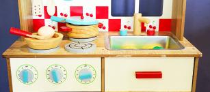 We have upgraded out kids corner with a new kitchen toy with all the bits and pieces...